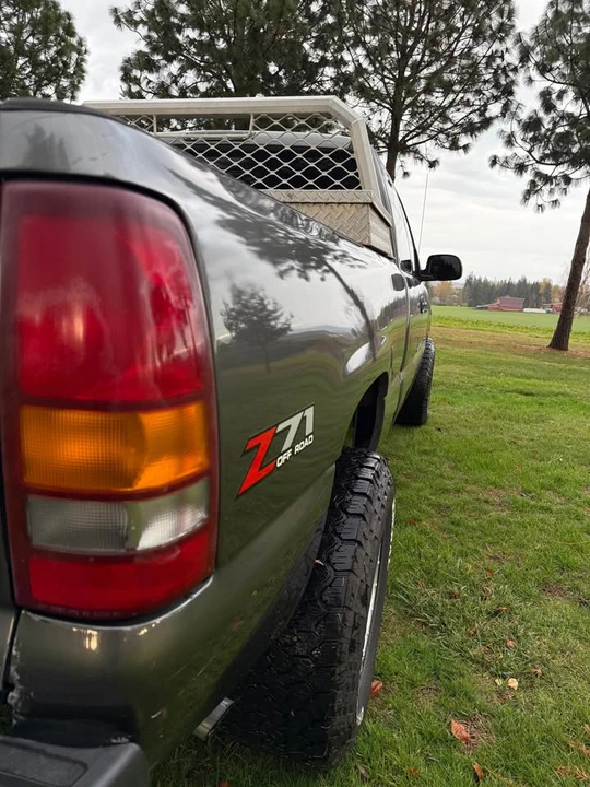 2001 Chevrolet Silverado 1st Gen - Image 6 of 15