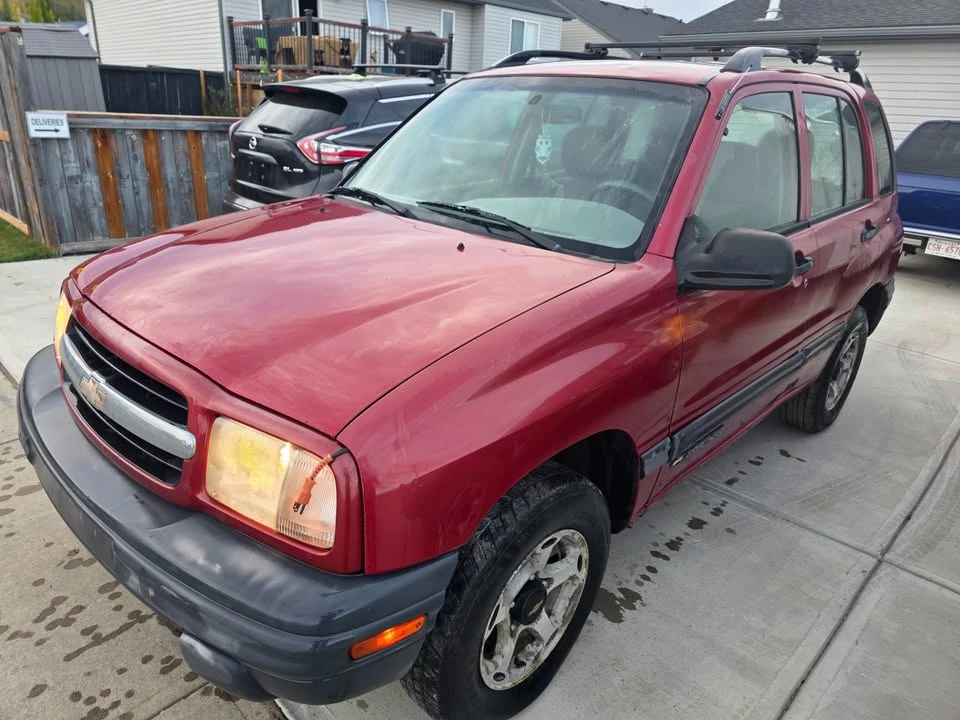 2001 Chevrolet Tracker - Image 4 of 12