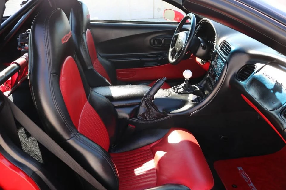 2001 Chevrolet Corvette C5 Z06 - Image 9 of 14
