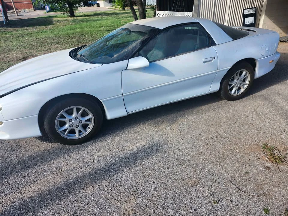 2001 Chevrolet Camaro 4th Gen - Image 6 of 6