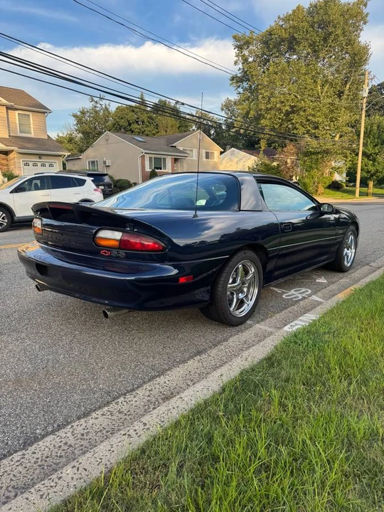 2001 Chevrolet Camaro SS 4th Gen - Image 3 of 6