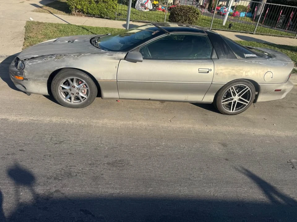 2001 Chevrolet Camaro SS 4th Gen - Image 5 of 8