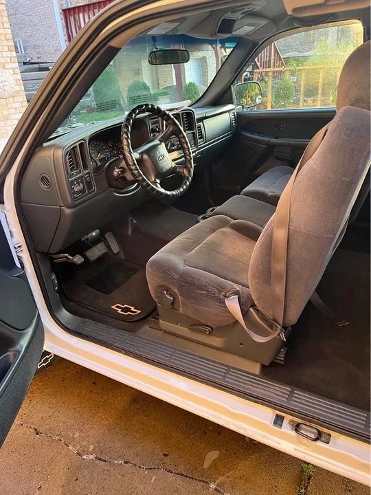 2001 Chevrolet Silverado 1st Gen - Image 5 of 8