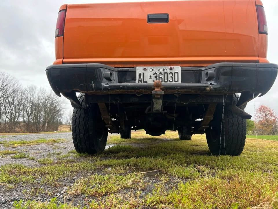 2001 Chevrolet S-10 - Image 9 of 10