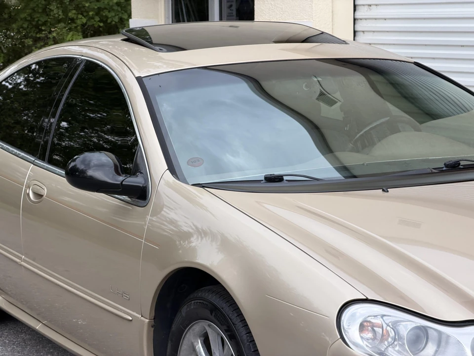 2001 Chrysler Concorde - Image 9 of 31