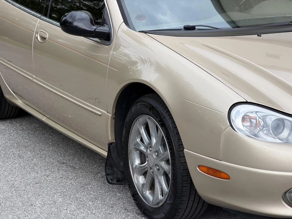 2001 Chrysler Concorde - Image 30 of 31