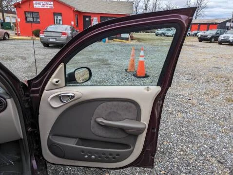 2001 Chrysler PT Cruiser - Image 14 of 20