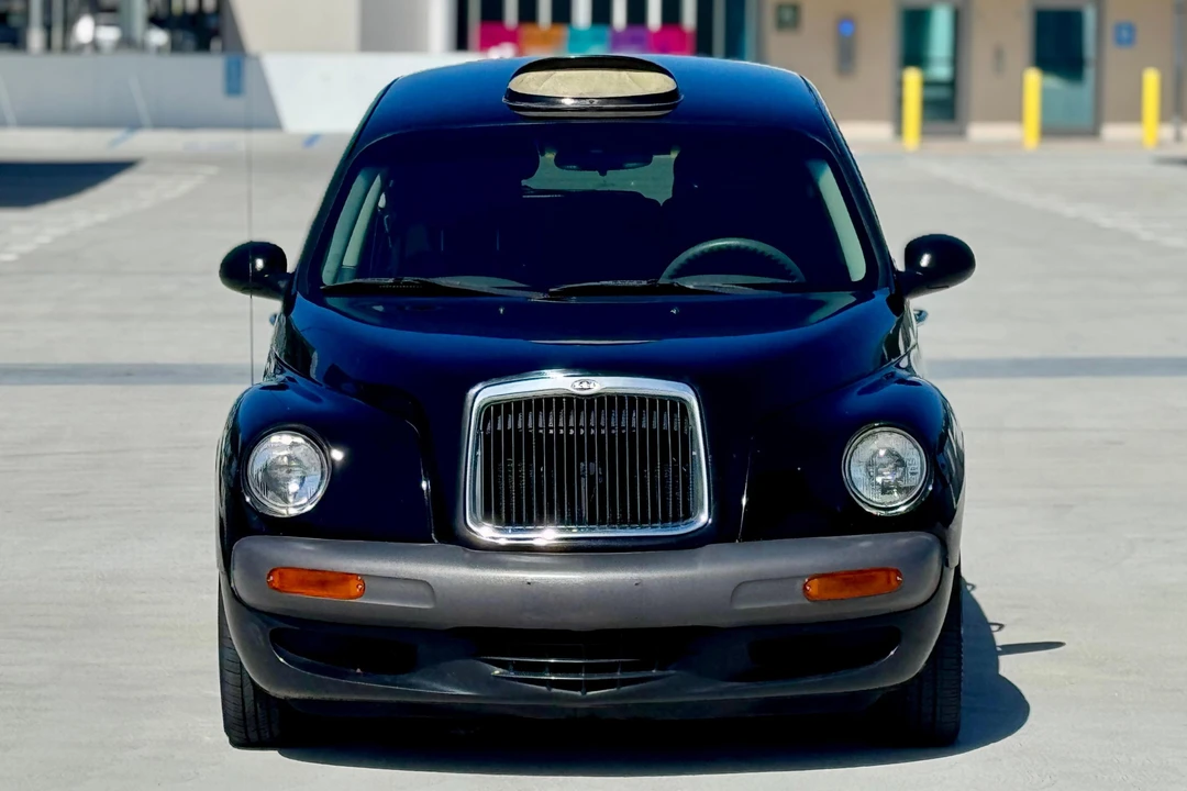 2001 Chrysler PT Cruiser - Image 2 of 31