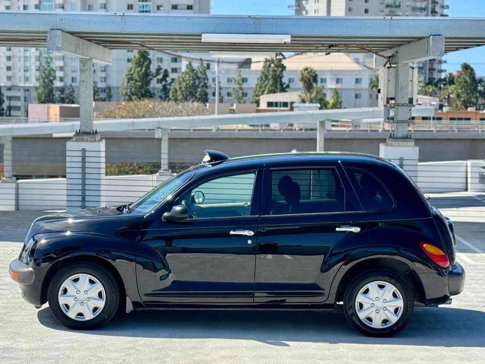2001 Chrysler PT Cruiser - Image 12 of 31