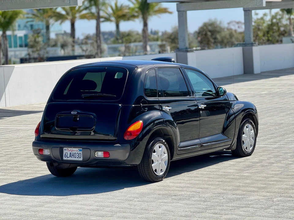 2001 Chrysler PT Cruiser - Image 26 of 31