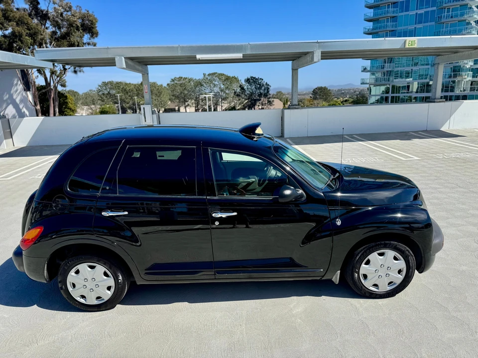 2001 Chrysler PT Cruiser - Image 27 of 31