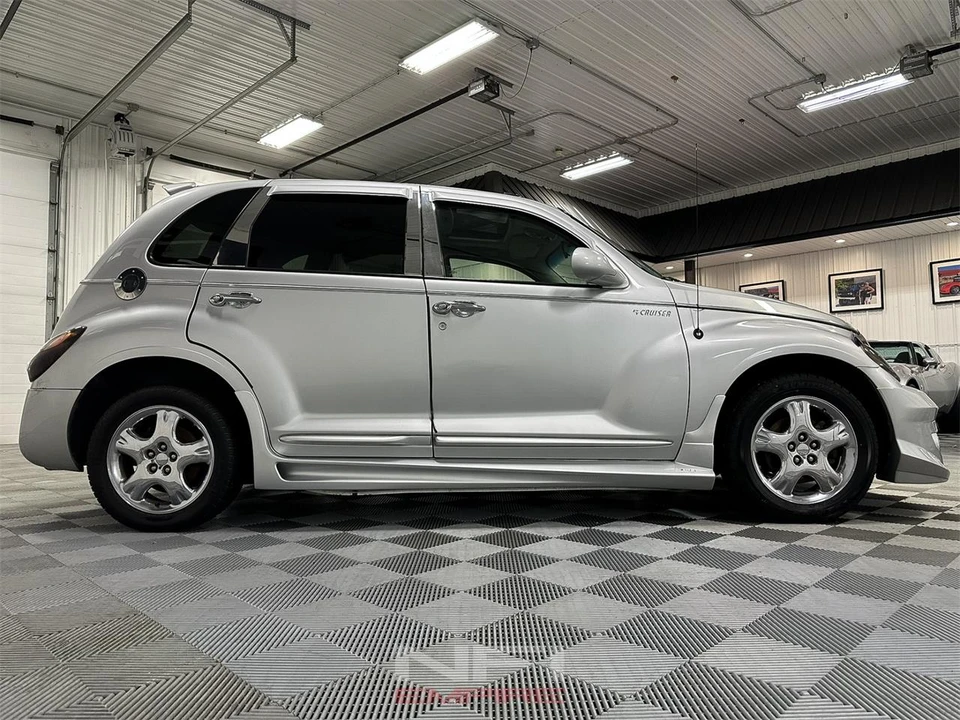 2001 Chrysler PT Cruiser - Image 15 of 31