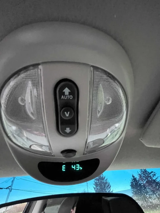 2001 Chrysler PT Cruiser - Image 27 of 31