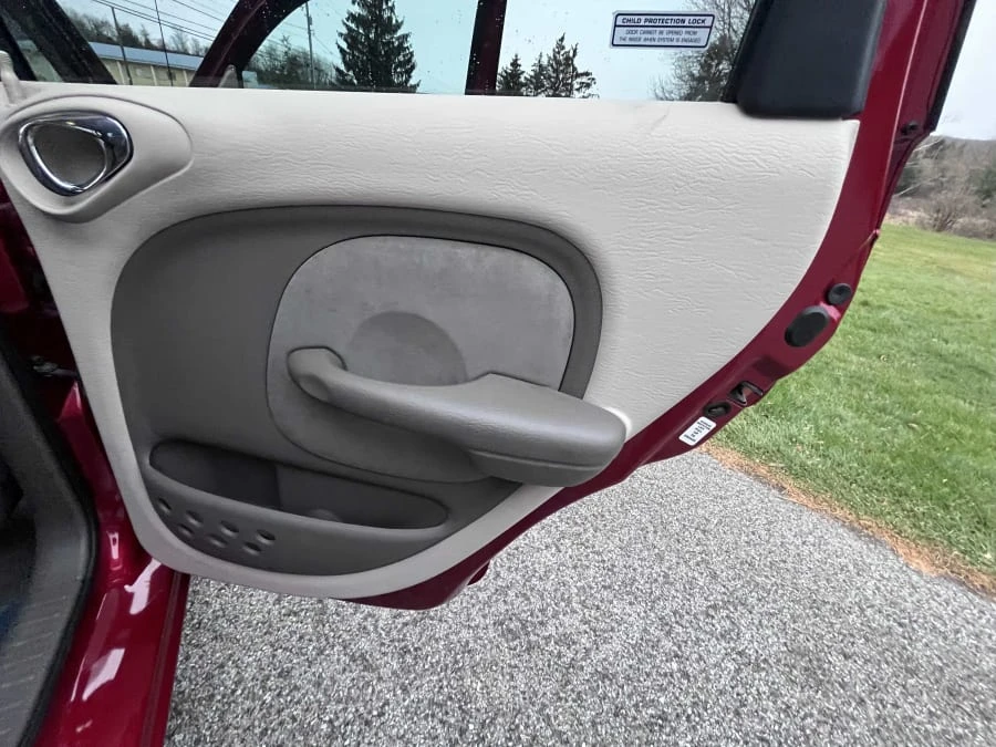 2001 Chrysler PT Cruiser - Image 20 of 31