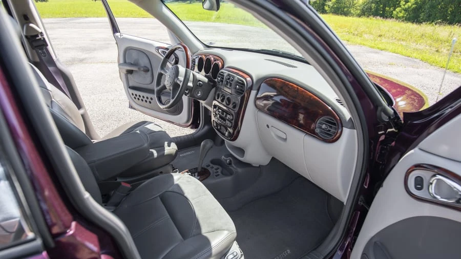 2001 Chrysler PT Cruiser - Image 5 of 12