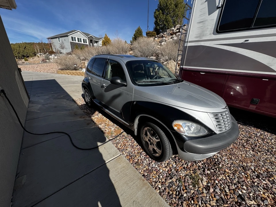 2001 Chrysler PT Cruiser - Image 6 of 14