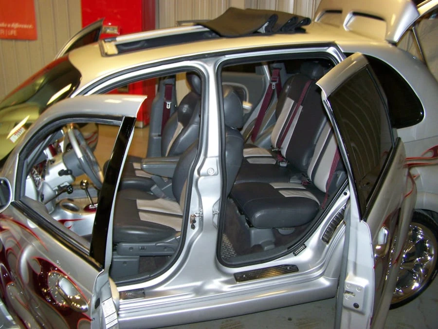 2001 Chrysler PT Cruiser - Image 4 of 12
