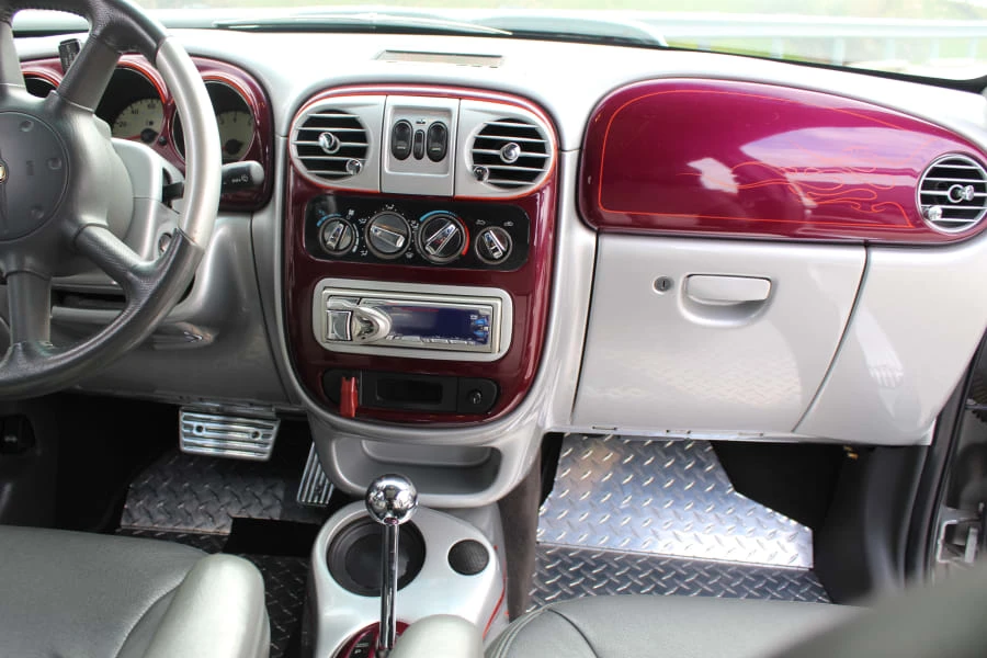 2001 Chrysler PT Cruiser - Image 6 of 18