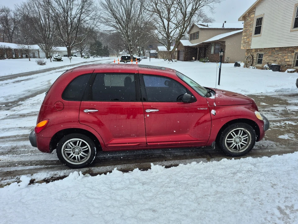 2001 Chrysler PT Cruiser - Image 3 of 19
