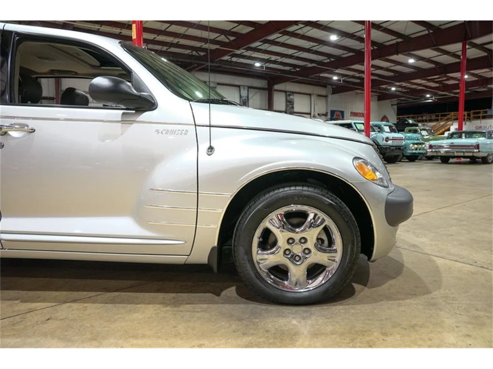 2001 Chrysler PT Cruiser - Image 11 of 31