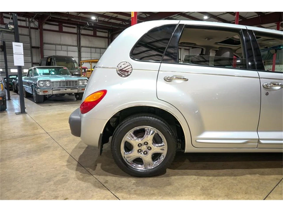 2001 Chrysler PT Cruiser - Image 9 of 31