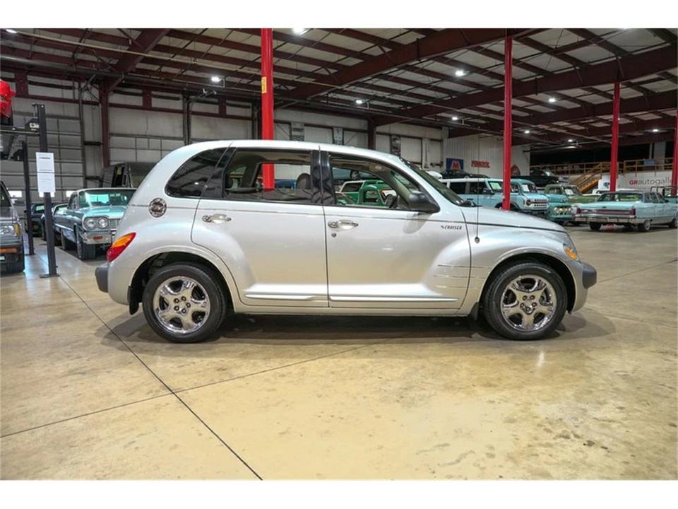 2001 Chrysler PT Cruiser - Image 10 of 31