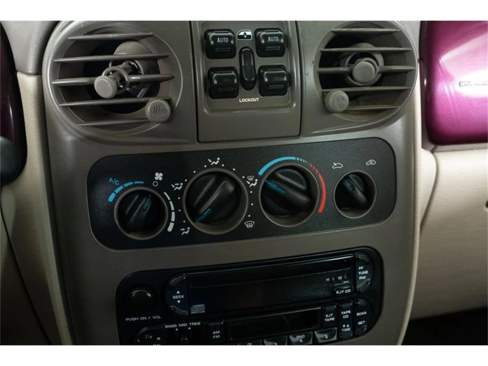 2001 Chrysler PT Cruiser - Image 29 of 31