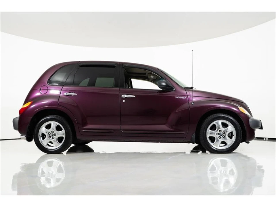 2001 Chrysler PT Cruiser - Image 10 of 31