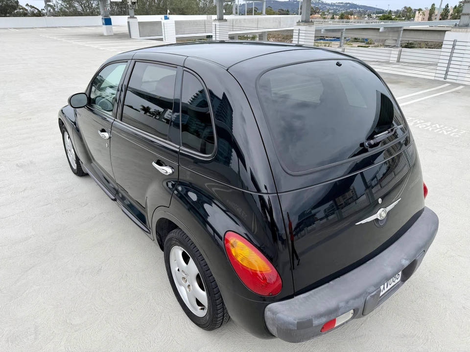 2001 Chrysler PT Cruiser - Image 10 of 31