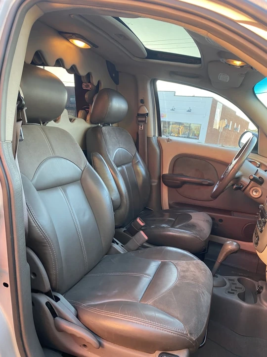 2001 Chrysler PT Cruiser - Image 14 of 20