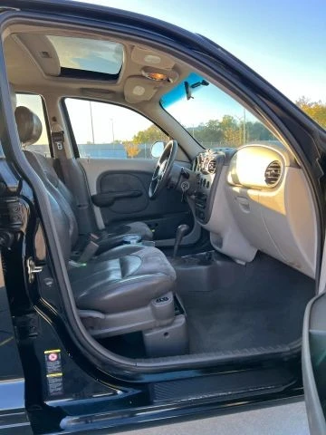 2001 Chrysler PT Cruiser - Image 12 of 21