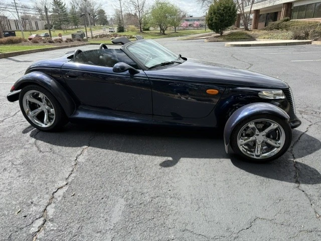 2001 Chrysler Prowler - Image 14 of 17