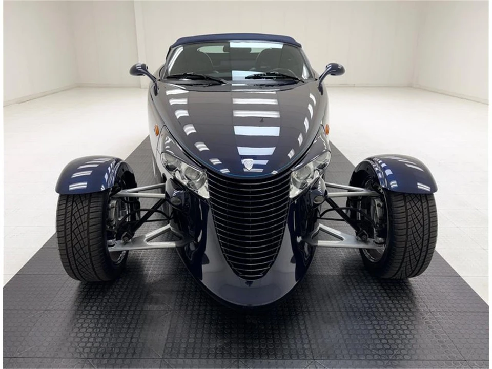 2001 Chrysler Prowler - Image 11 of 31