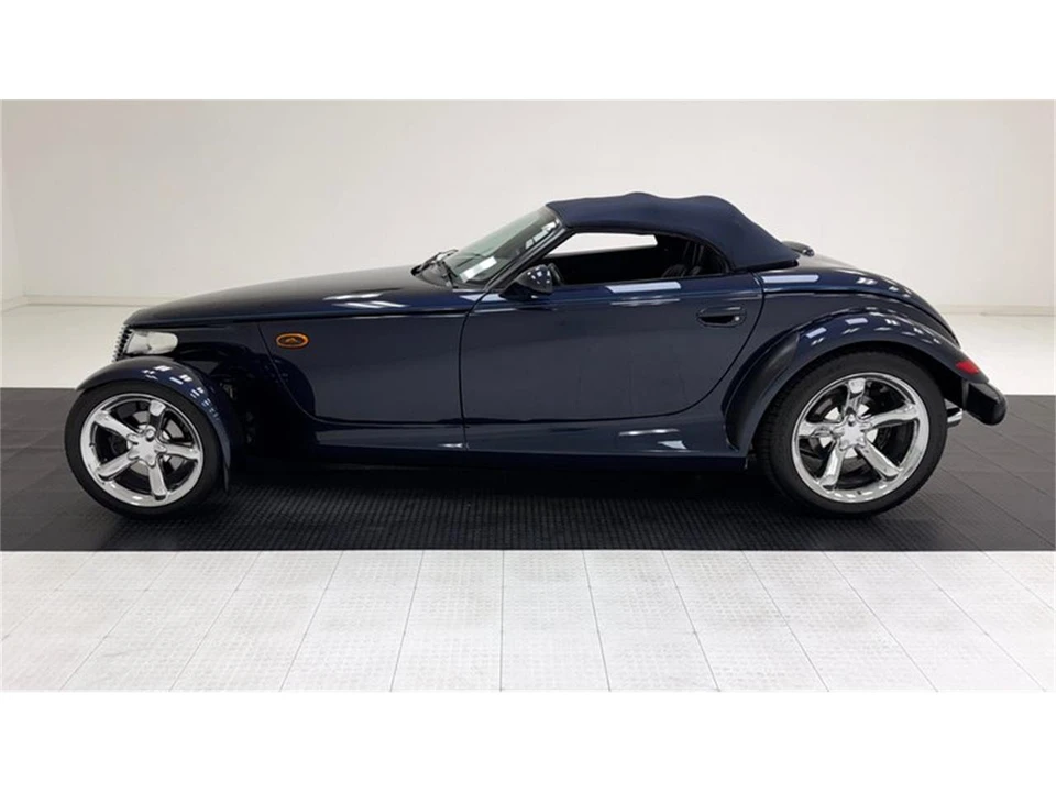 2001 Chrysler Prowler - Image 3 of 31