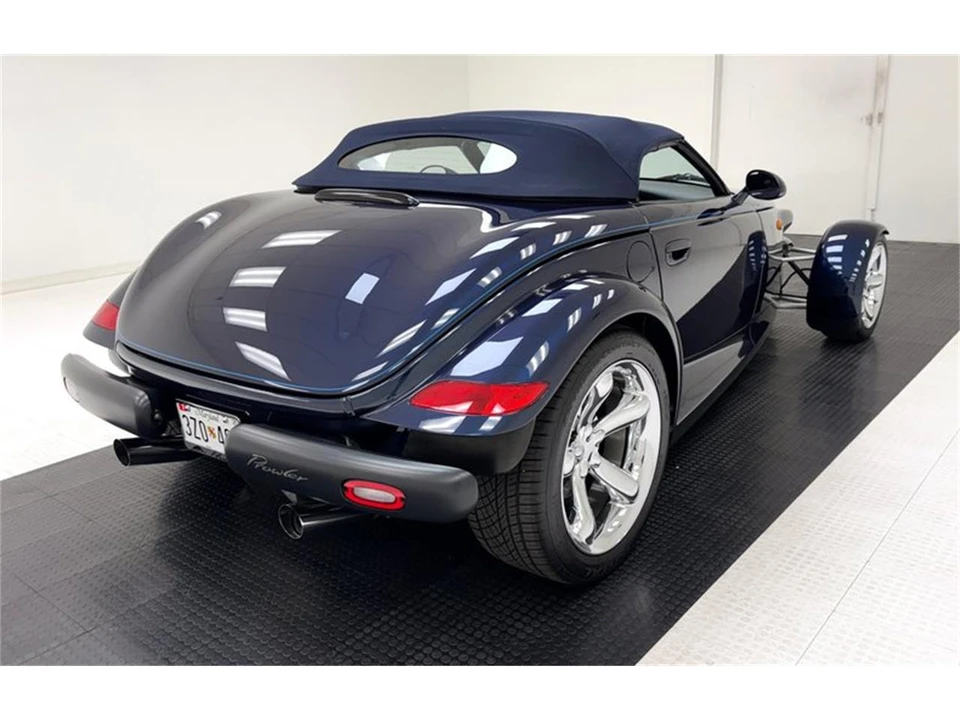 2001 Chrysler Prowler - Image 8 of 31