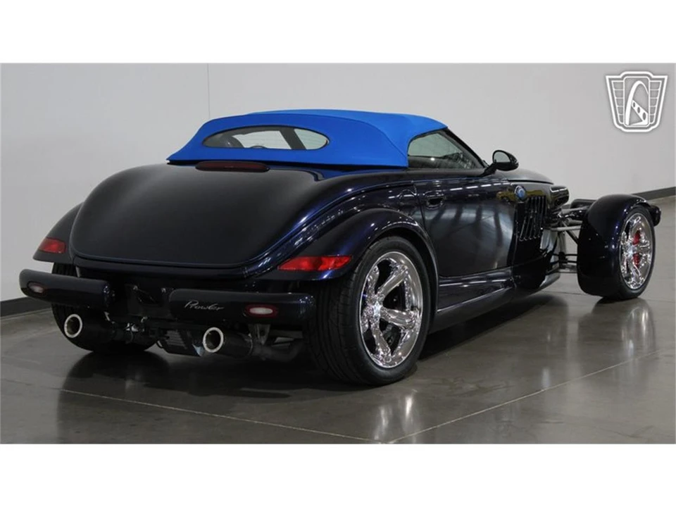 2001 Chrysler Prowler - Image 24 of 31