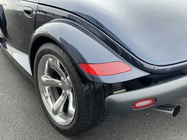 2001 Chrysler Prowler - Image 20 of 31
