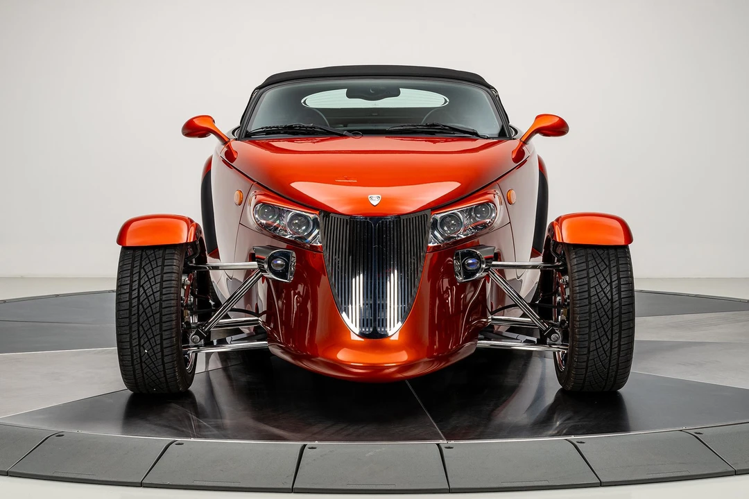 2001 Chrysler Prowler - Image 12 of 31