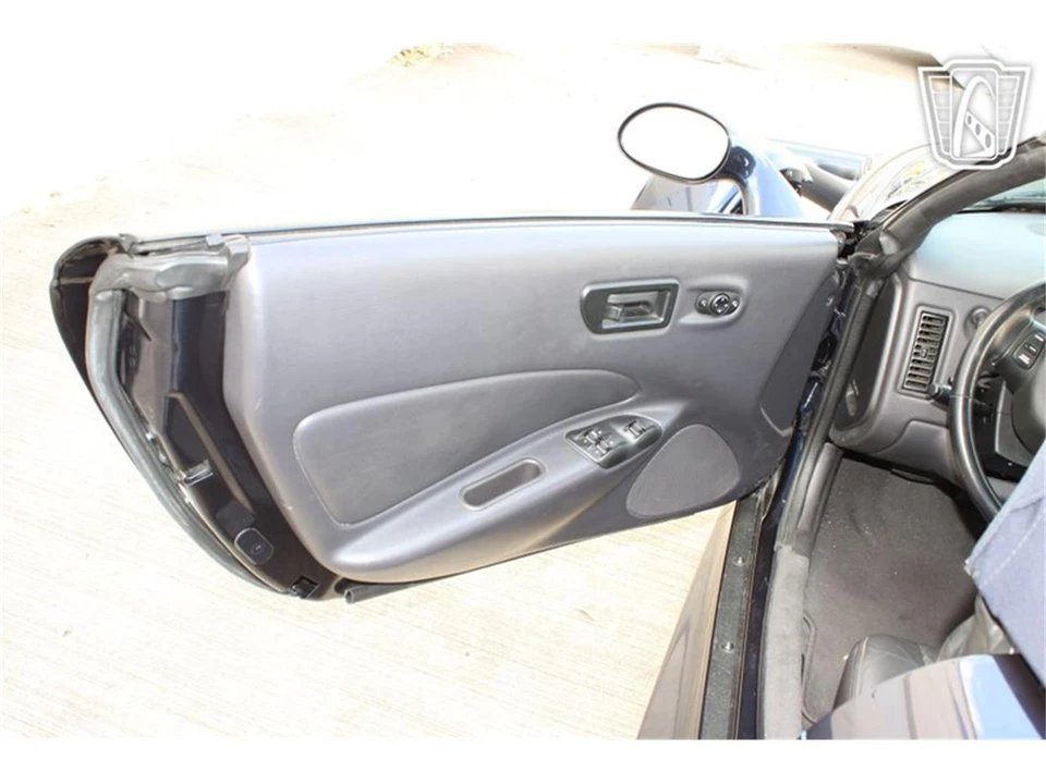 2001 Chrysler Prowler - Image 17 of 31