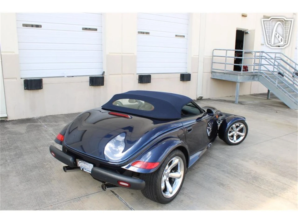 2001 Chrysler Prowler - Image 28 of 31