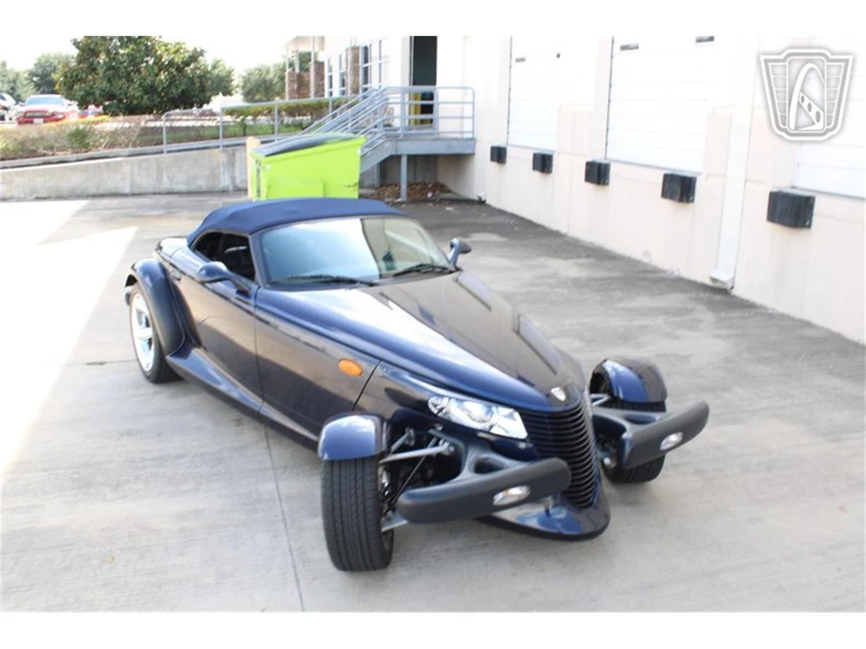 2001 Chrysler Prowler - Image 30 of 31