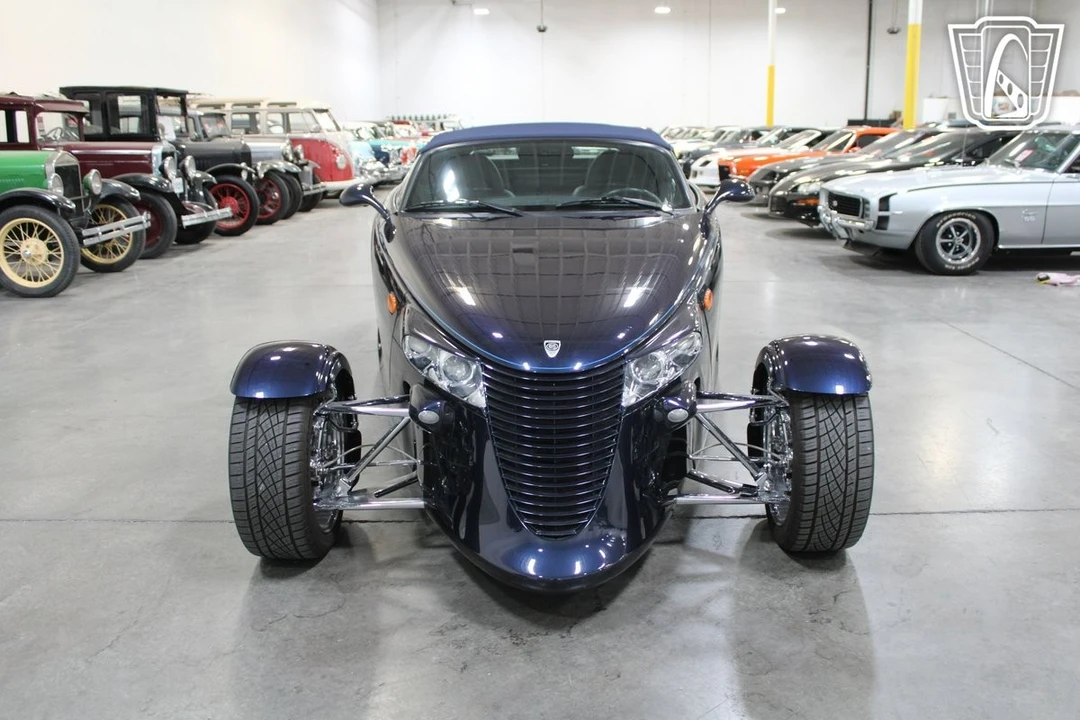 2001 Chrysler Prowler - Image 15 of 21