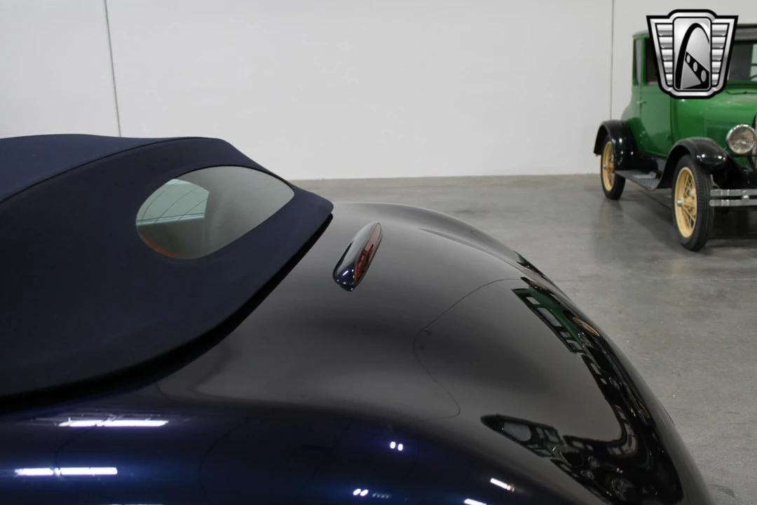 2001 Chrysler Prowler - Image 13 of 21