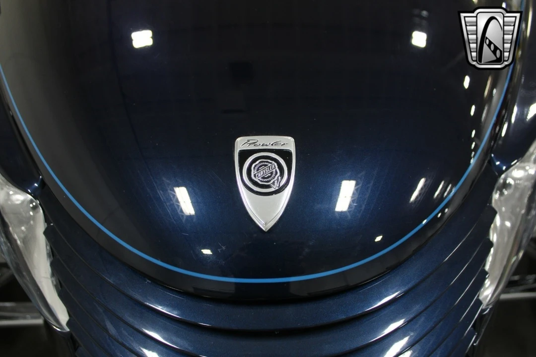 2001 Chrysler Prowler - Image 15 of 21