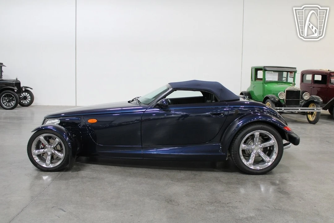 2001 Chrysler Prowler - Image 17 of 21