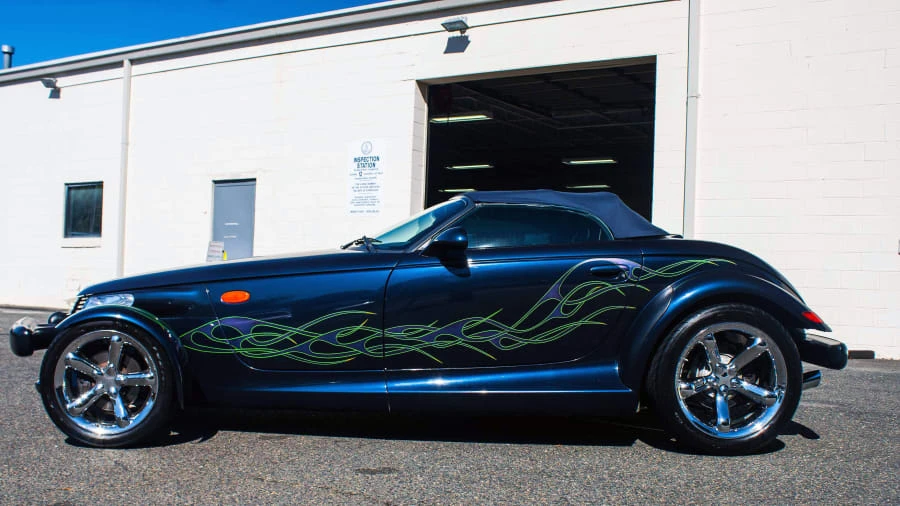 2001 Chrysler Prowler - Image 2 of 9