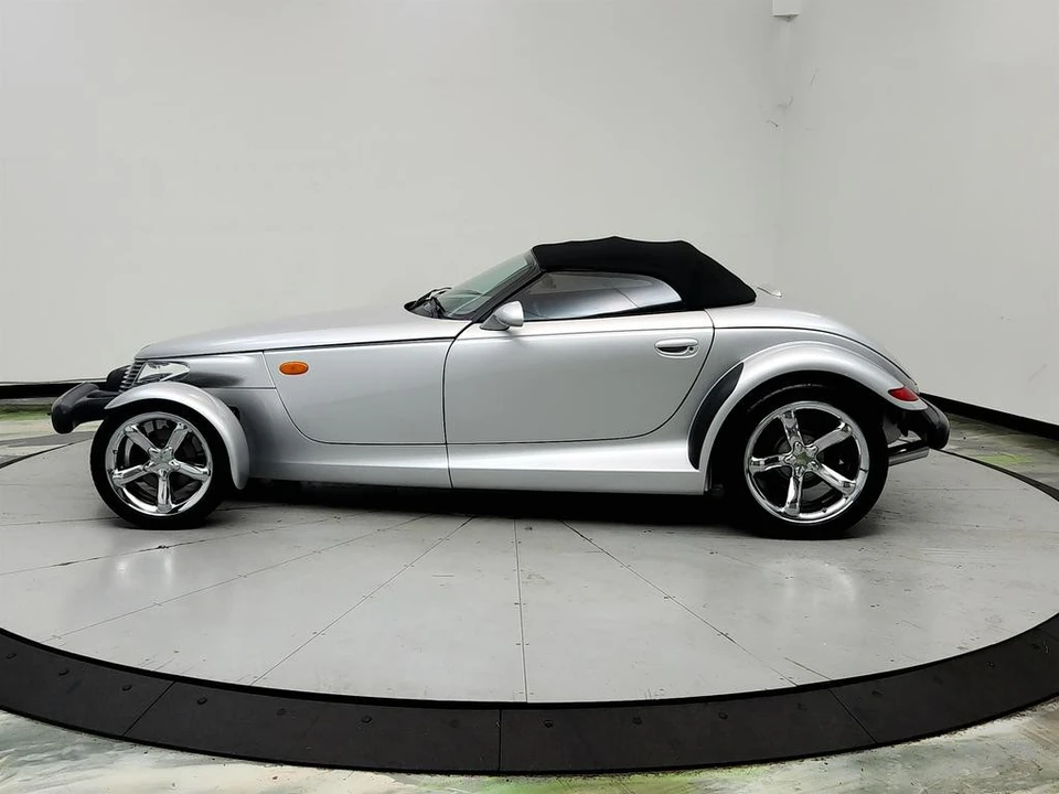 2001 Chrysler Prowler - Image 8 of 31