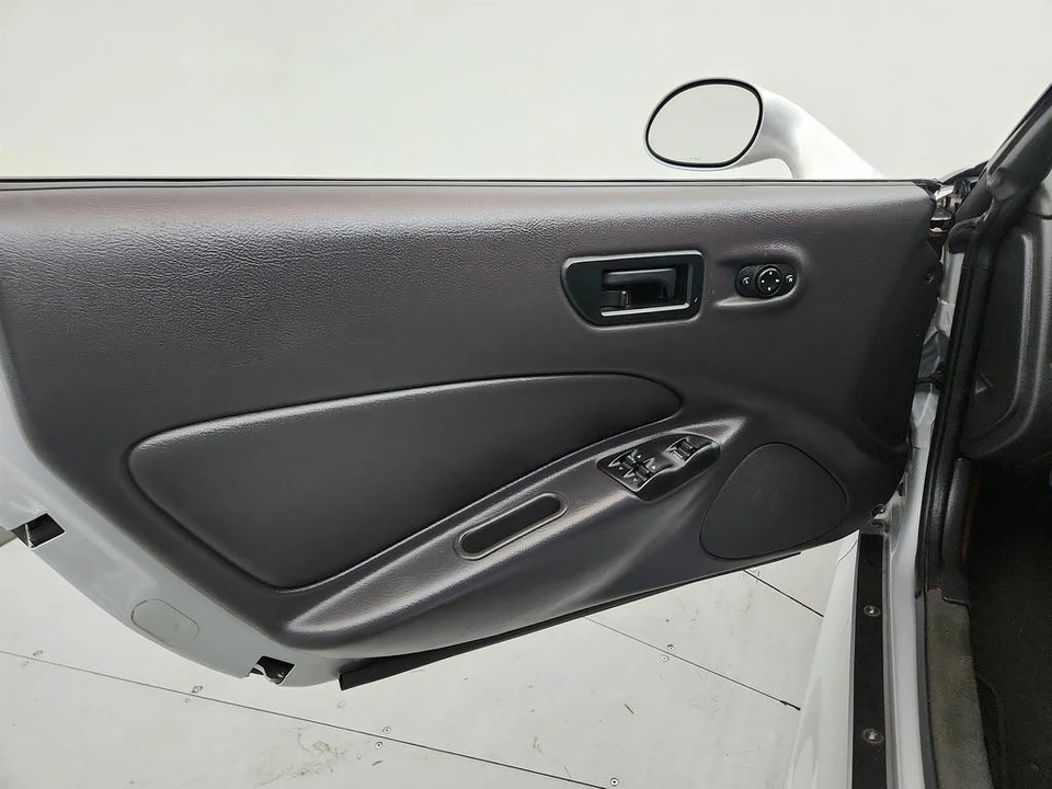 2001 Chrysler Prowler - Image 20 of 31