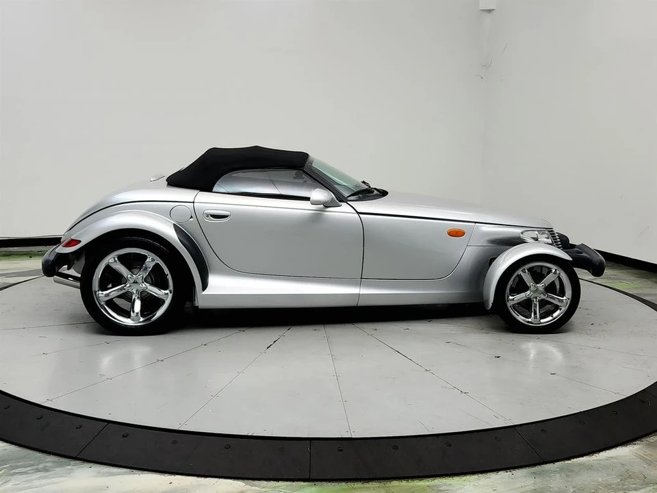 2001 Chrysler Prowler - Image 4 of 31