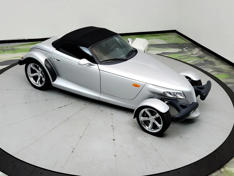 2001 Chrysler Prowler - Image 26 of 31
